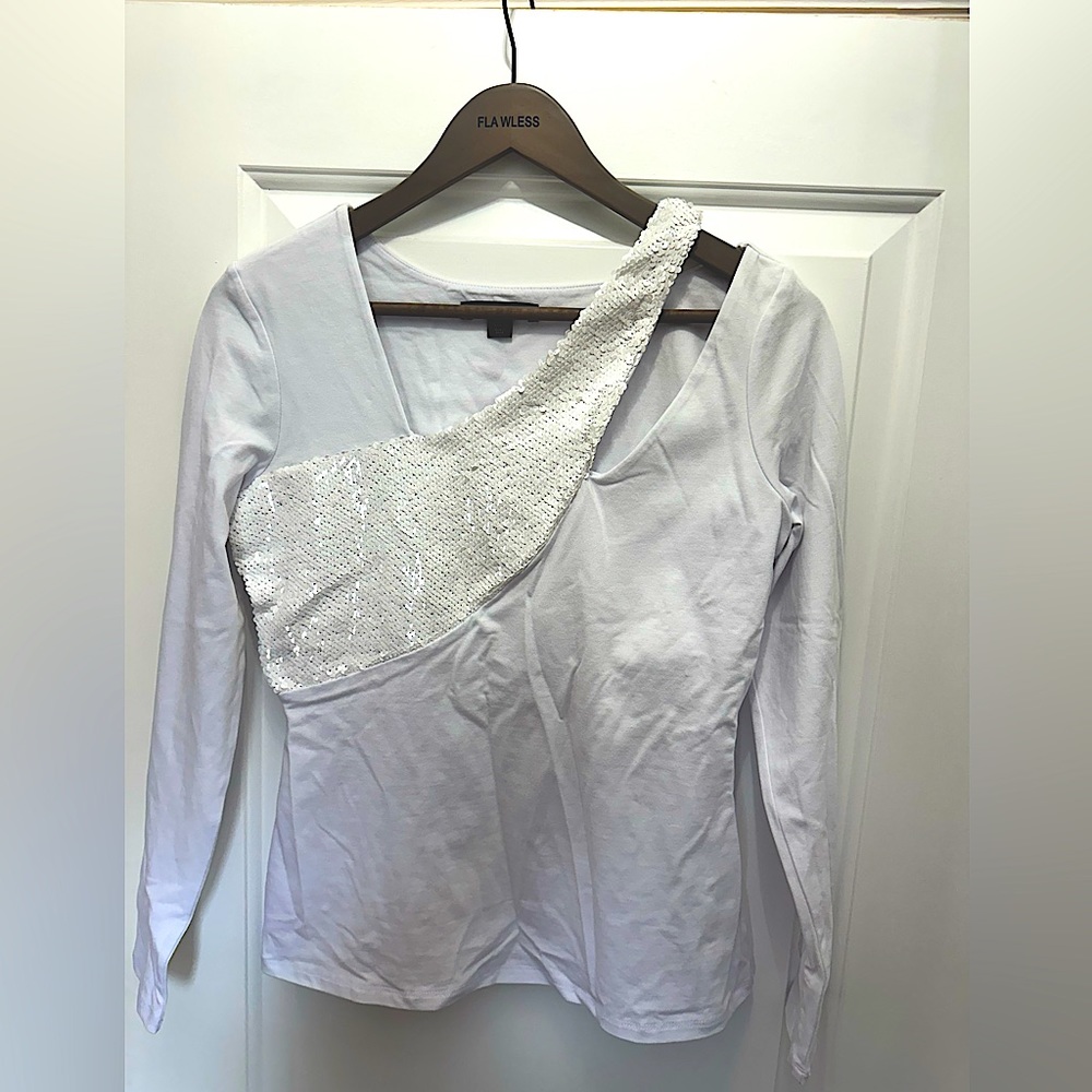 BOSTON PROPER White Shirt With Sequins Detail and Cut Out